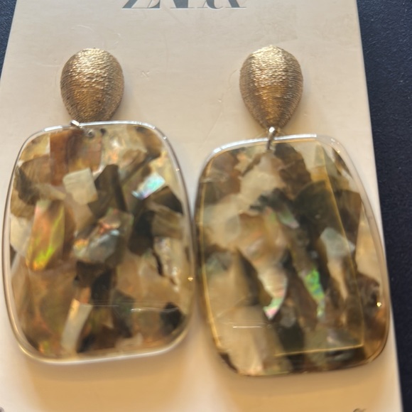 NWT Zara Long earrings in mixed media material in lovely metallic colours ! - Picture 6 of 7